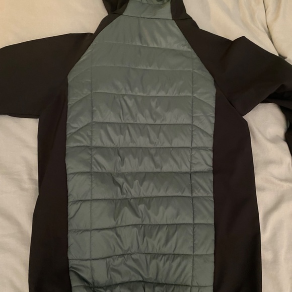 Mckinley jacket/hoodie - Picture 3 of 3